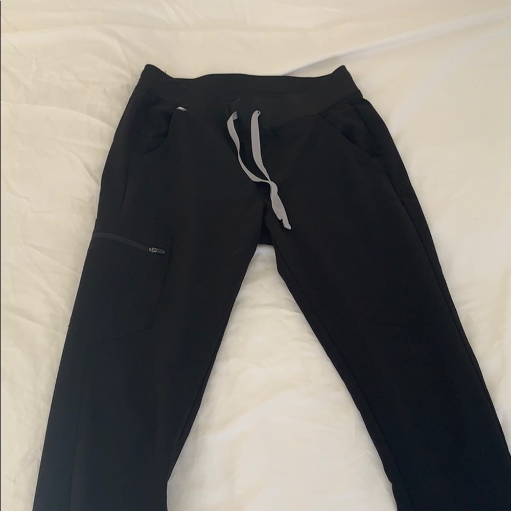Figs scrub jogger pants